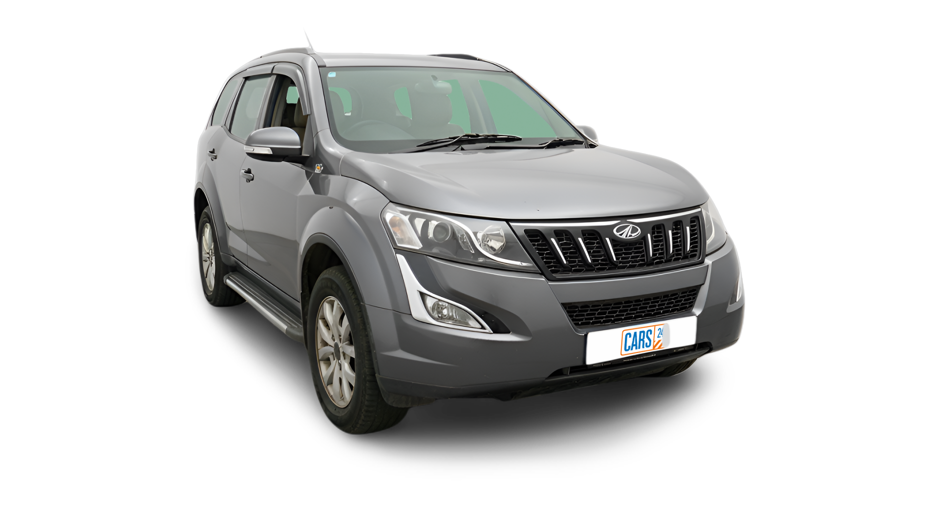 Mahindra XUV500-img